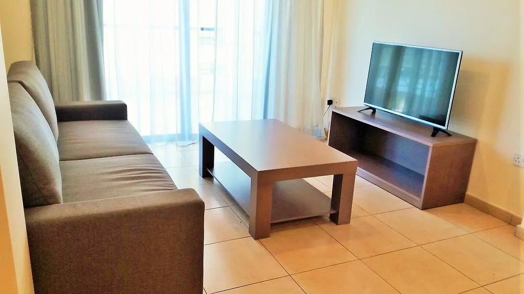 101 Mandritis Court Lejlighed Larnaca