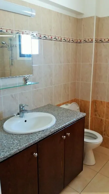 101 Mandritis Court Lejlighed Larnaca