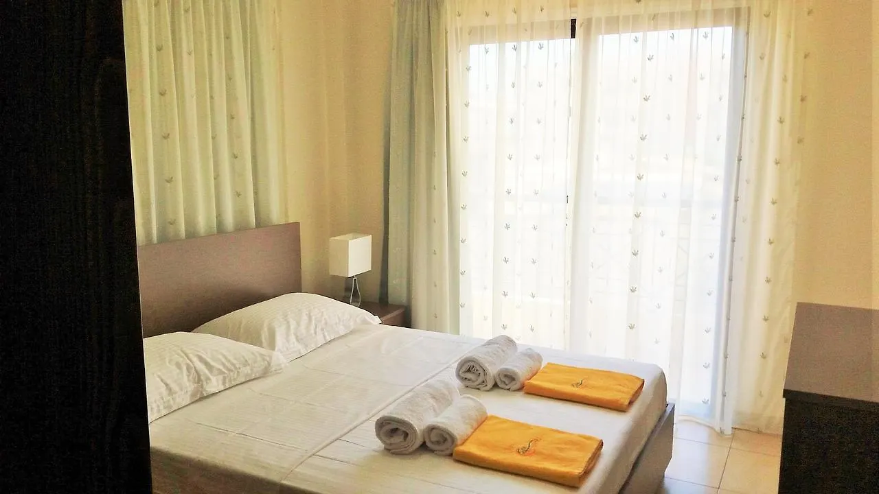 101 Mandritis Court Lejlighed Larnaca Cypern