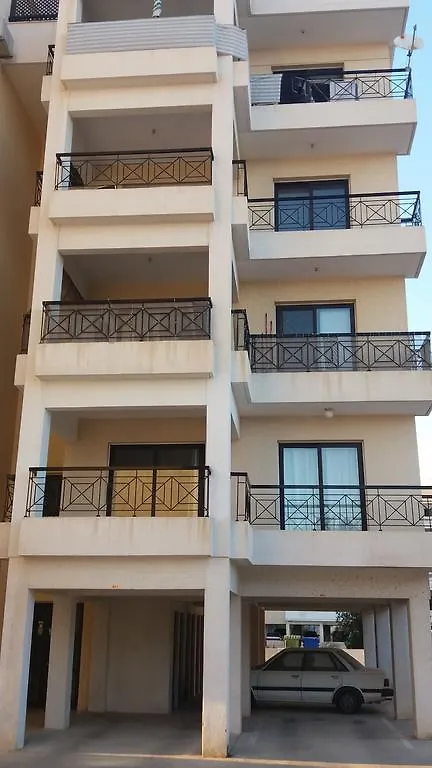 101 Mandritis Court Apartman Lárnaka Ciprus